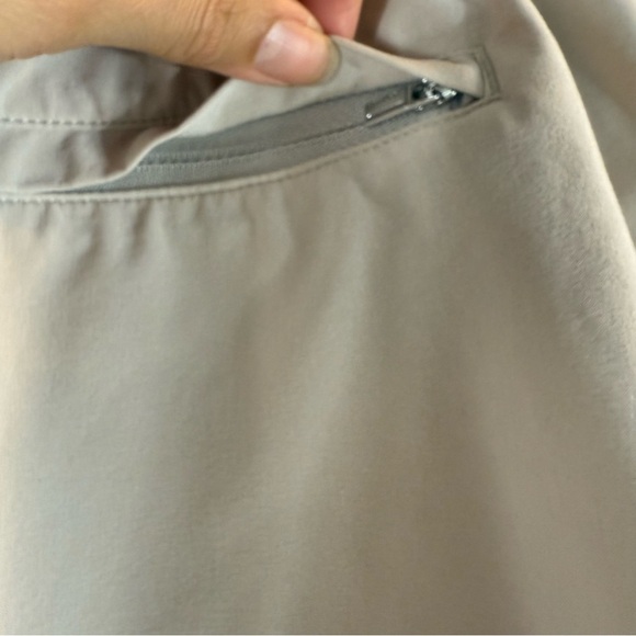 ATHLETA Khaki Everyday Skirt Skort A Line UPF 50+ Lightweight Size 2 - Picture 7 of 10